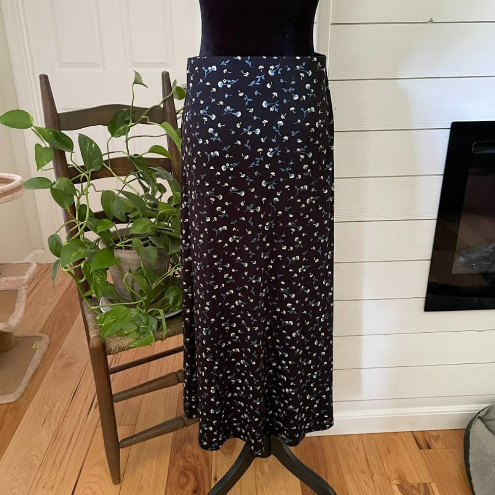 C&A Clockhouse Floral Maxi Skirt View 3